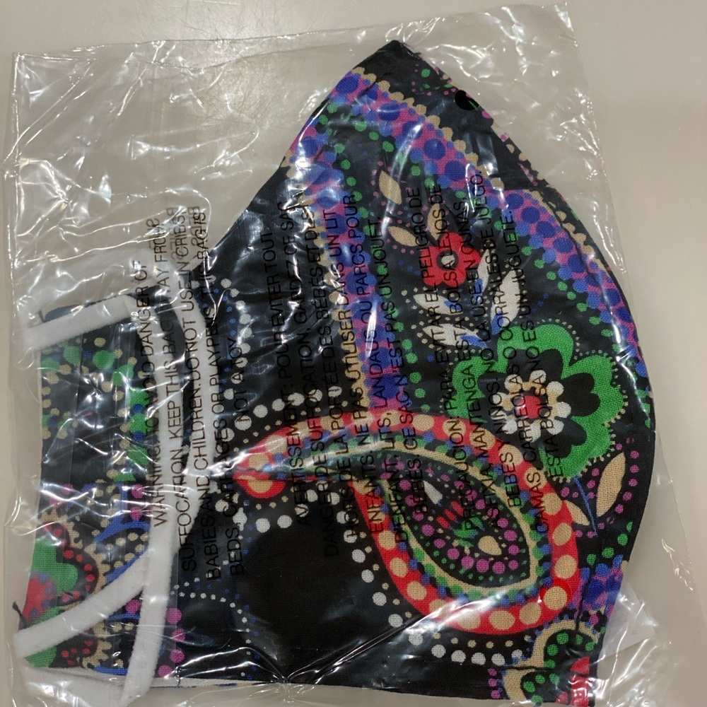 NWT Vera Bradley cotton mask